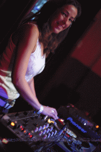 DJ Noa - female dj - vrouwelijke dj